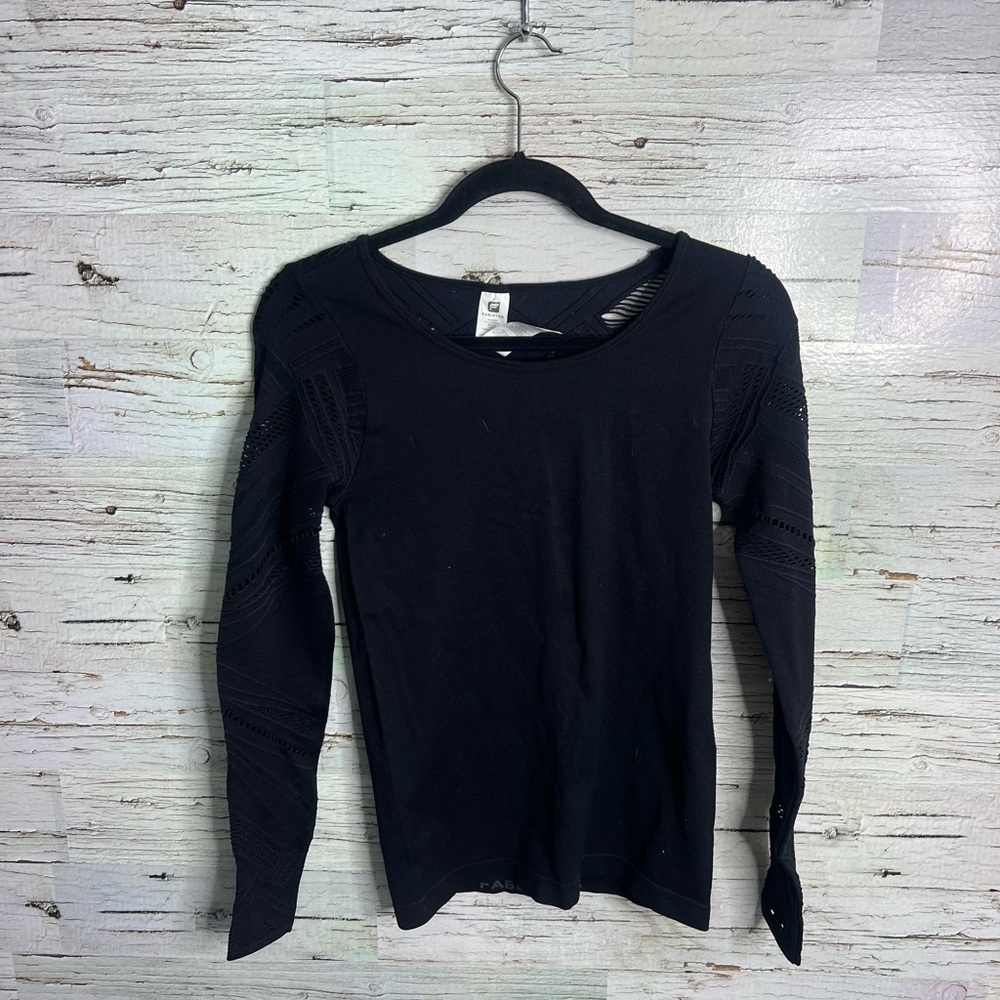 Fabletics Lace Athletic Compression Seamless Long… - image 1